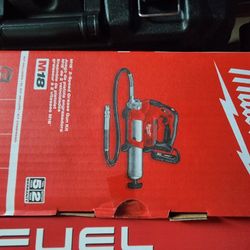 Millwake  M18 Grease Gin Kit New $170