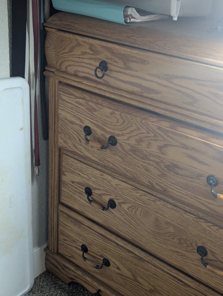 Full Size Bureau Dresser