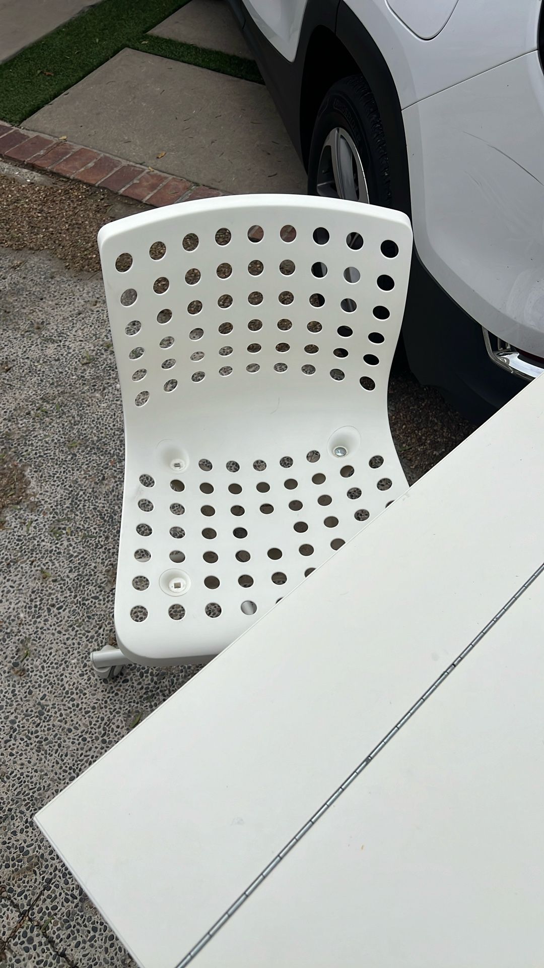 White Desk W Storage