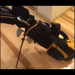 Child’s Golf Bag & Clubs