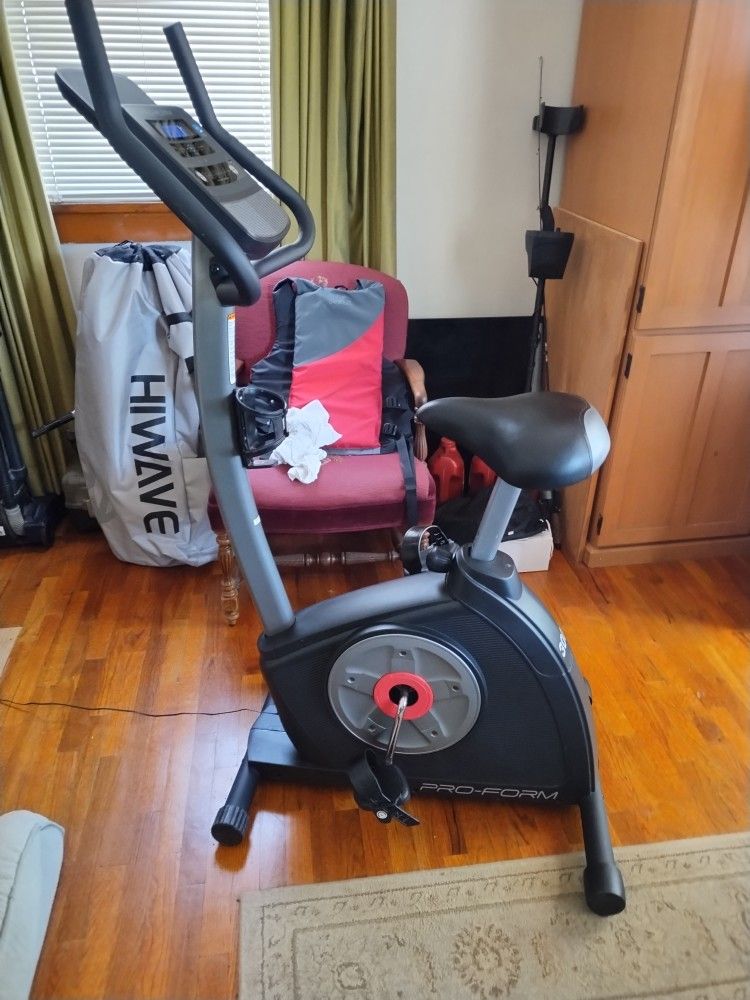Exercise Bike Proform 300ci
