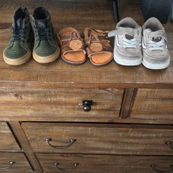 Toddler Shoes 7c