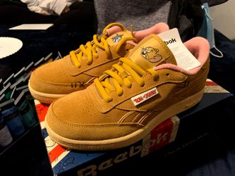 Reebok Tom & Jerry Edition