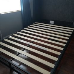 Queen Size Bed Frame 