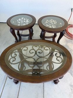 Coffee table set of 4