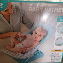 New Deluxe Baby Bather - Folding Bath Sling