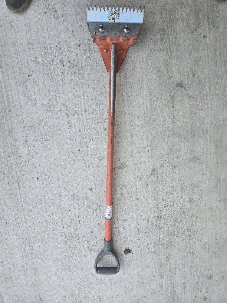 Shingle Remover Tool