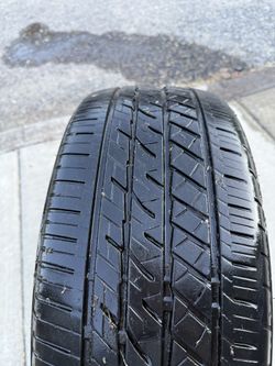 Used Bridgestone 225/45/18 Tire