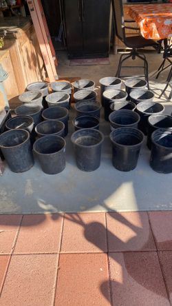 Nursery Vinyl Pots