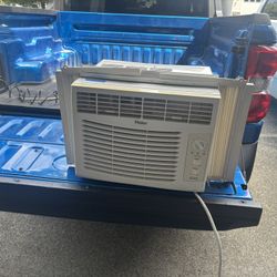 AC Haier Window Unit