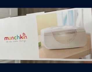 Baby wipe warmer