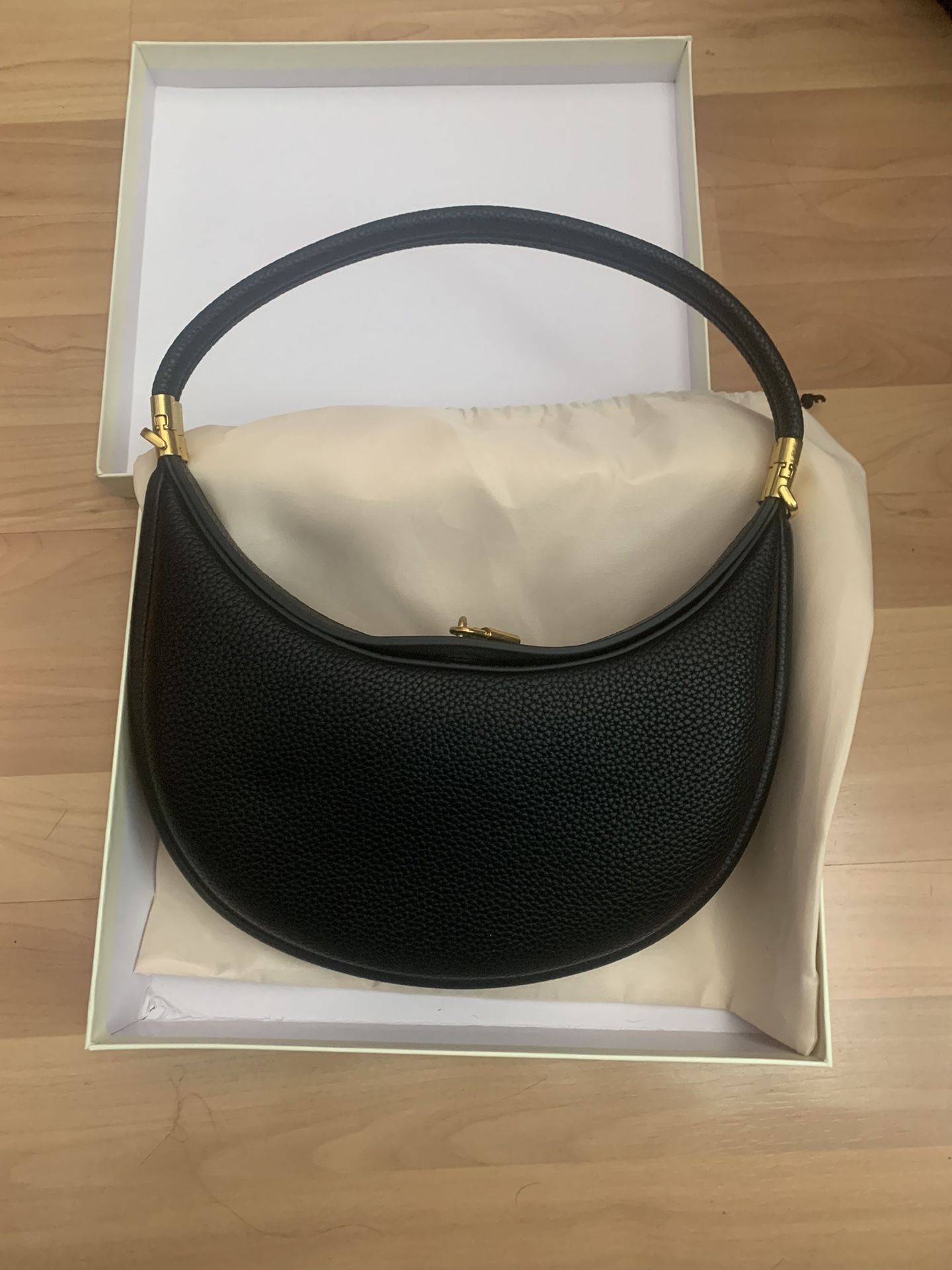 Black Luxe Borsa Crescent Luna Bag