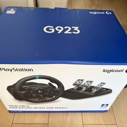 Logitech G923 Racing Wheel and Pedal Set. 