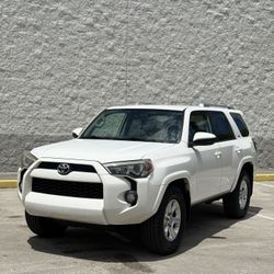 2017 Toyota 4Runner SR5 Sport 