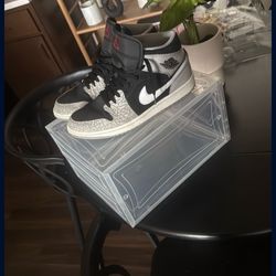 Nike Air Jordan 1 Cement Size 11