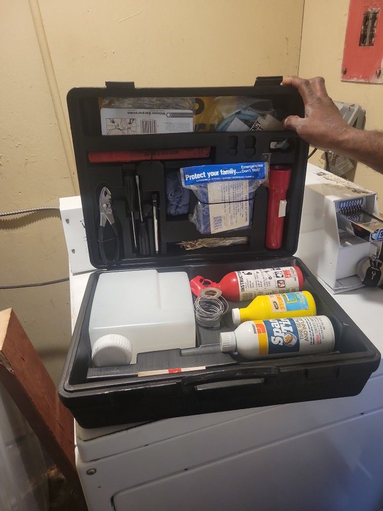 Emergency Car Kit