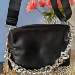 Yves Saint Laurent Beauty Pouch 