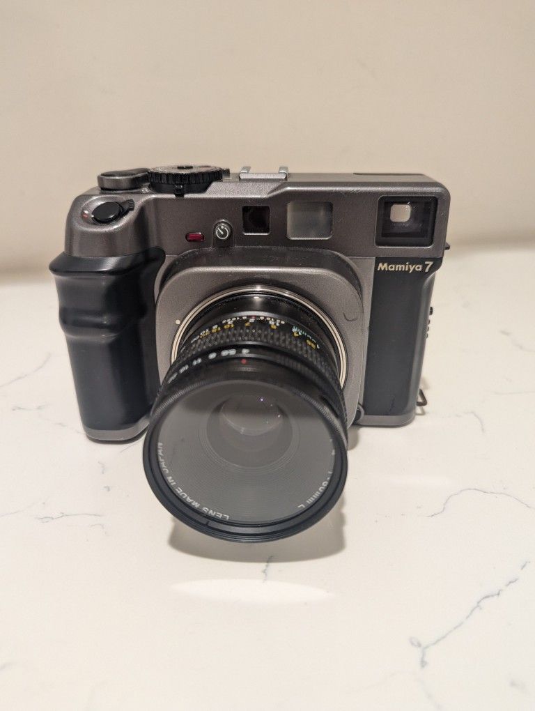 Mamiya 7 with N 80mm F4