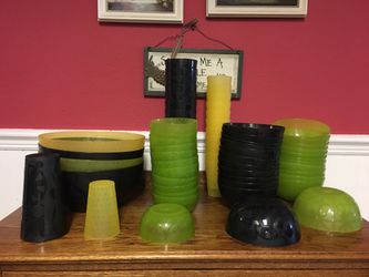 Bowls, cups, kitchen items, plastic gear for camper, party supplies