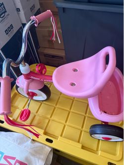 Toddler tricycle