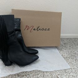 Matisse Western Style Boots