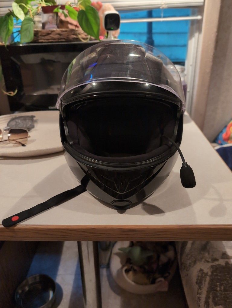 XL Black Helmet