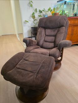 Swivel chair