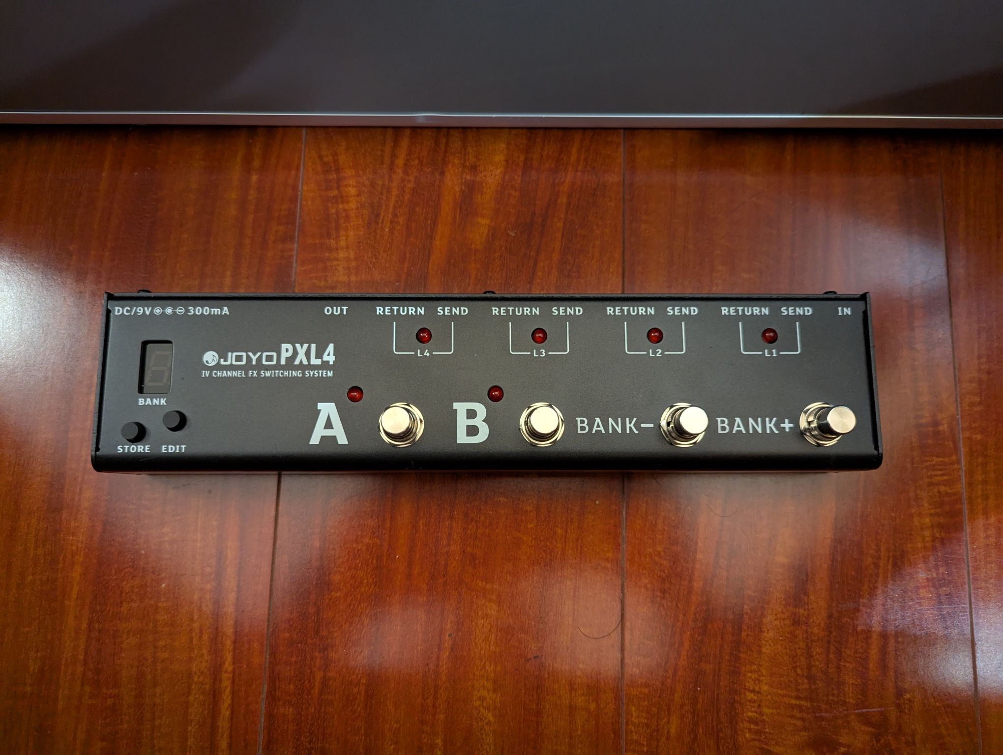 Joyo PXL4 Programmable Loop Switcher β Mint Condition