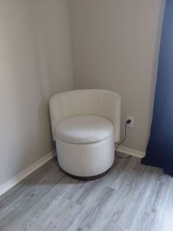 Cream Decorative Chair