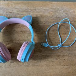 Cat Headphones $5 🐈 🎧 