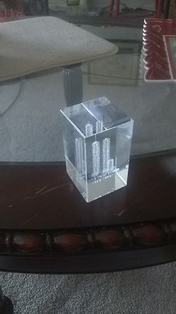 Very rare World trade center 3d laser etched art crystal world trAde center 9/11 pAper weight
