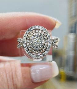 Engagement Ring 