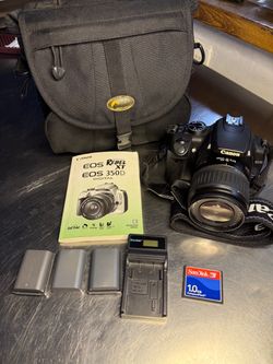 Canon EOS Rebel XT 350D Digital SLR Camera Kit with 18-55mm Lens, 3 Batteries, Charger, SD Card, Camera Bag