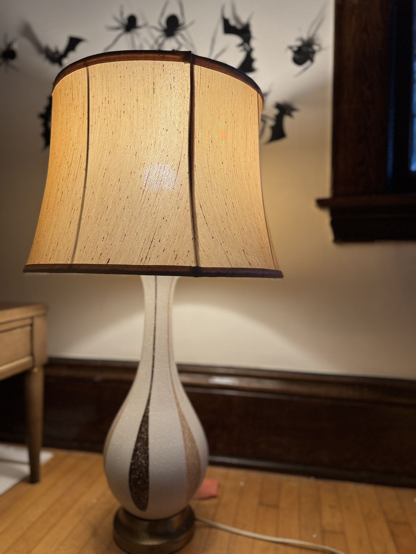 MCM Atomic Rare Chalk Ware Lamp 