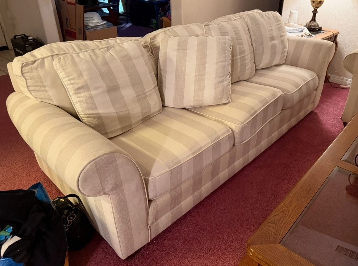 Sofa And Love Set 