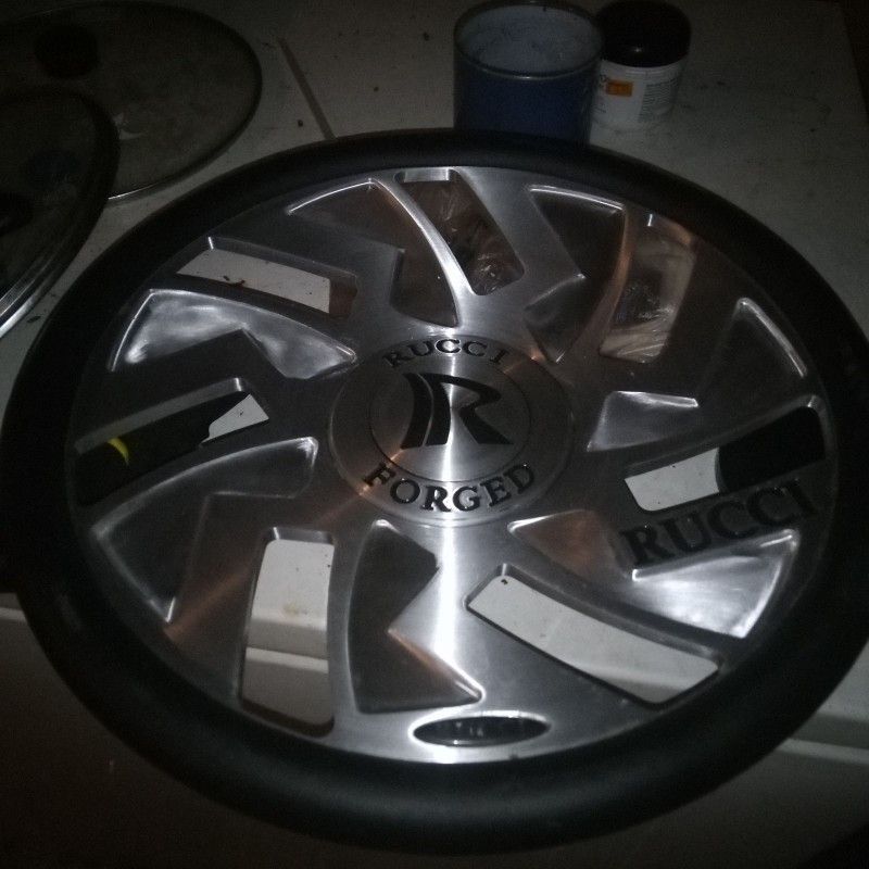 Rucci Rims And Tires 24s 5 Lug N Steering Wheel