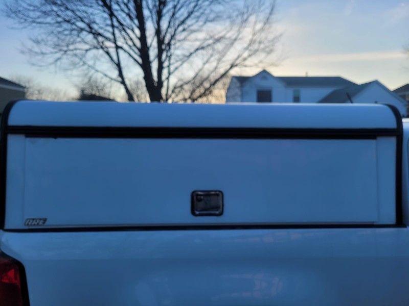 Camper Has A Camara