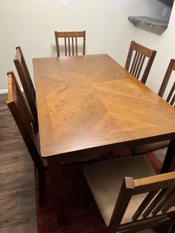Dinning room table & 6 chairs
