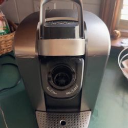 Keurig K-elite k-cup coffee maker