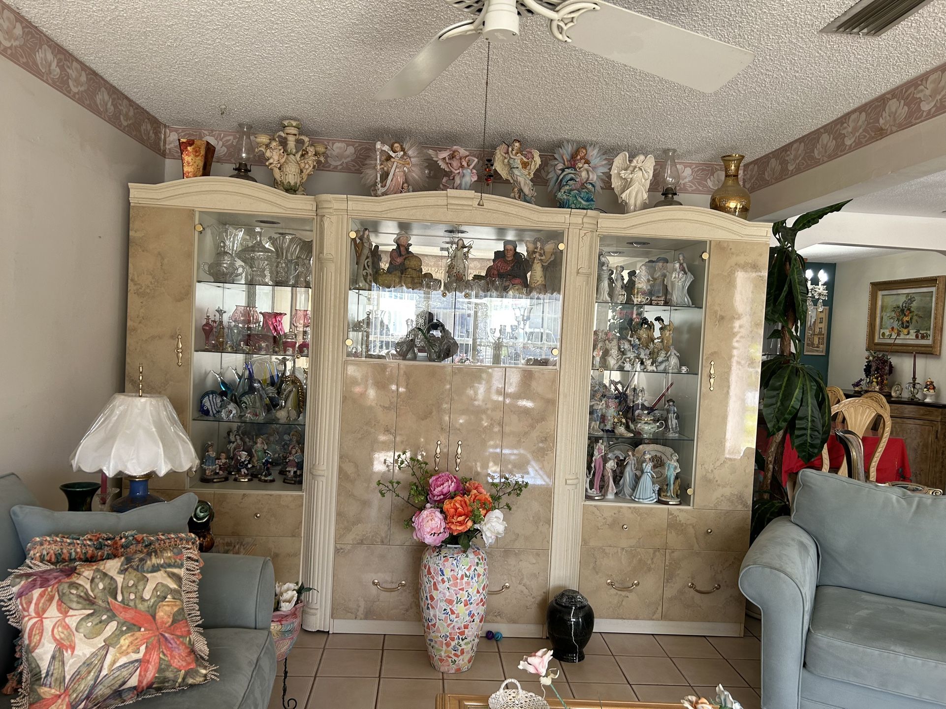 Display case