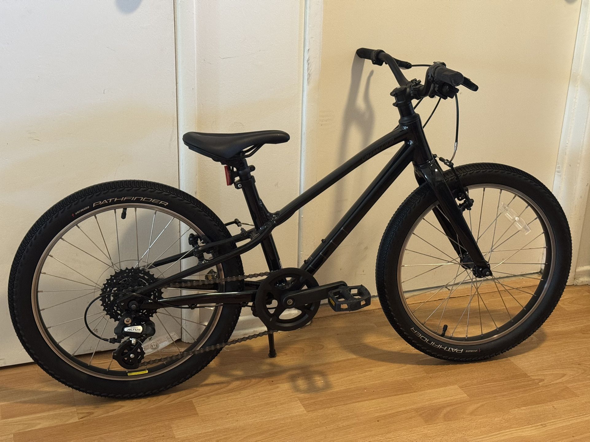 SPECIALIZED JETT 20 Mountain Bike - Rapidfire shifter!