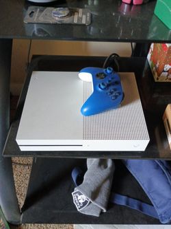 Xbox One s