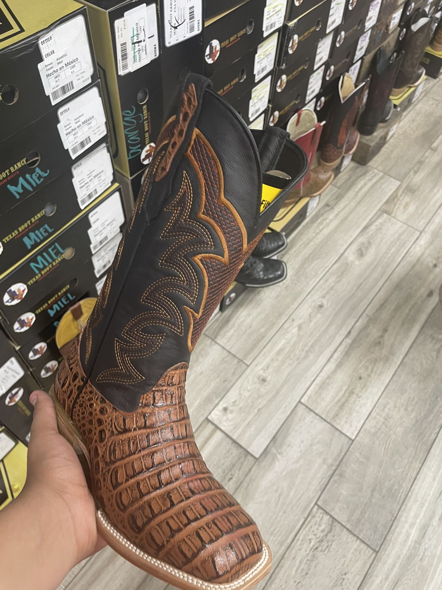 men boots