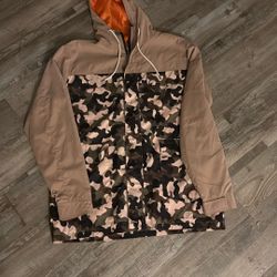 Men’s Camo Jacket Size XL