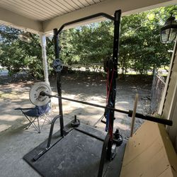 Squat Rack With Bar And Weights 