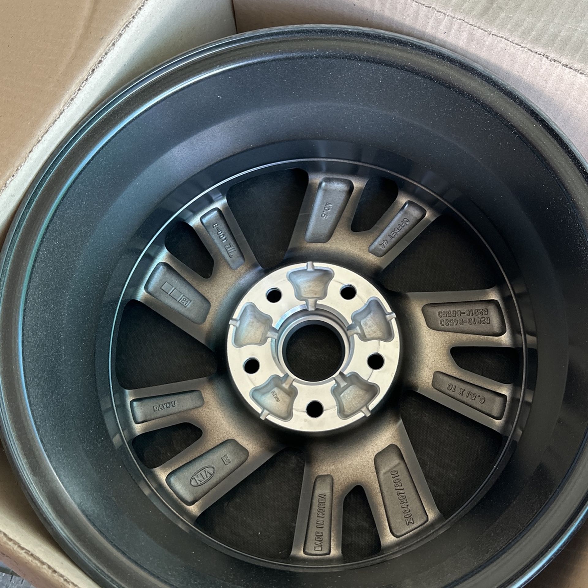 2017-20 Kia Optima Rims for Sale in Riverside, CA - OfferUp