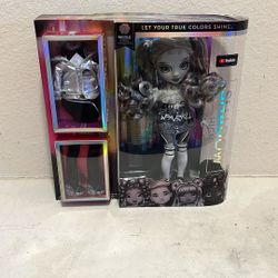 NEW Rainbow High Shadow Series 1 Nicole Steel Grayscale Fashion Doll