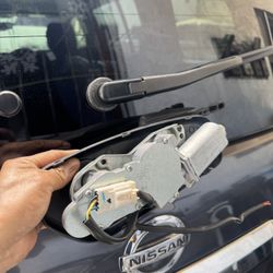 Windshield Wiper Motor For Nissan Pathfinder 2006 —2010 