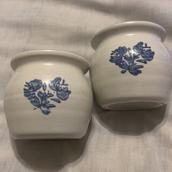Vintage Pfaltzgraff Stoneware Pottery Jam/Sugar Bowls.       Pair