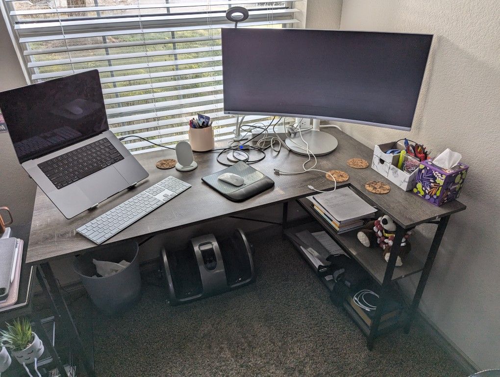 Reversible L-Shape Computer Desk